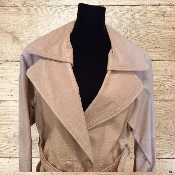 Vanna White Cream Leather Jacket with belt Small - Picture 2 of 8